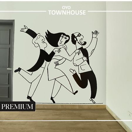 Oyo Townhouse 120 Shushant Lok Γκουργκάον Εξωτερικό φωτογραφία