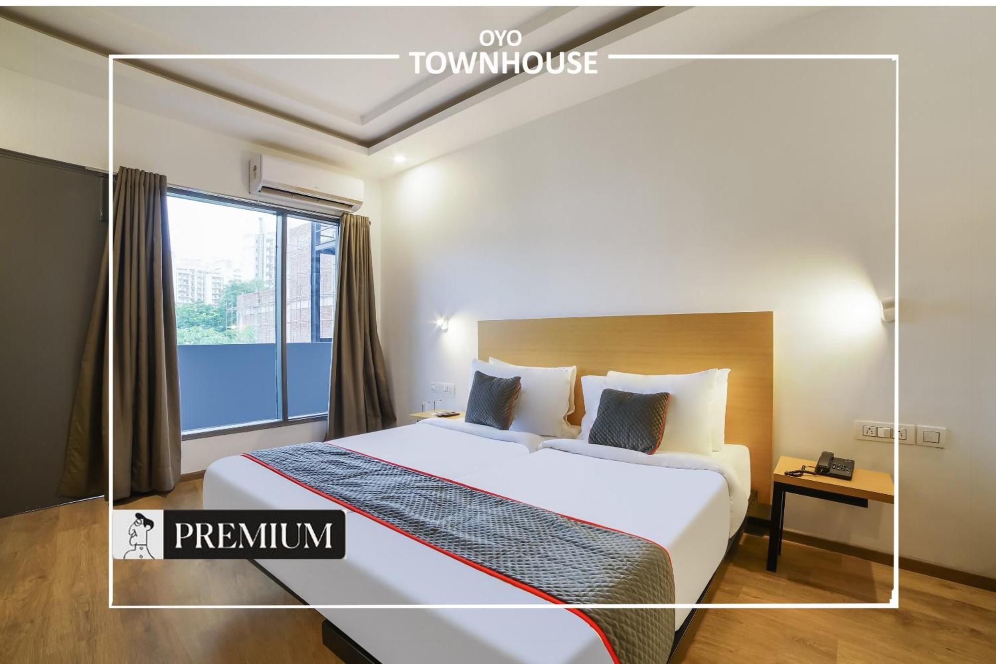 Oyo Townhouse 120 Shushant Lok Γκουργκάον Εξωτερικό φωτογραφία